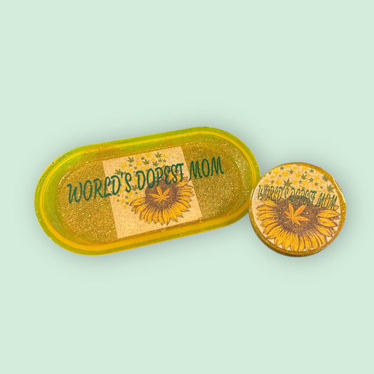 World's Dopest Mom rolling tray set